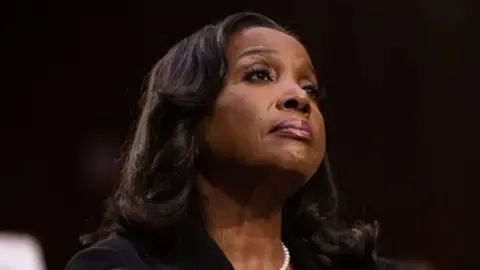 US Court Halts Trump from Removing Fed Governor Cook