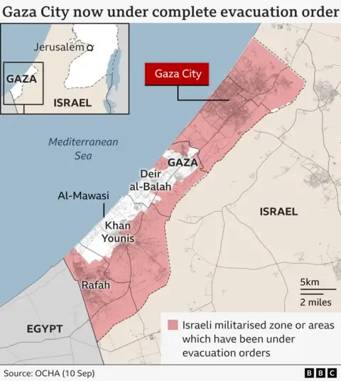 Countless Gaza Residents Evacuate as Israeli Forces Move Deeper into Gaza City