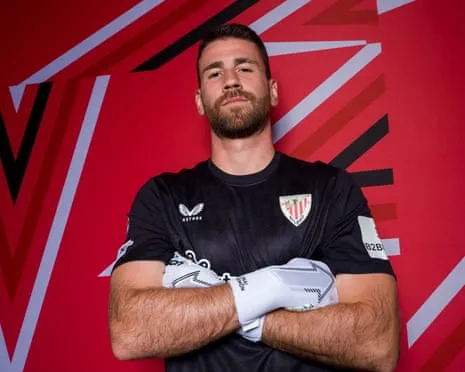 Unai Simón: ‘Alcanzar un trofeo con el Athletic me satisface mucho más que una decena de campeonatos en cualquier otro lugar’
